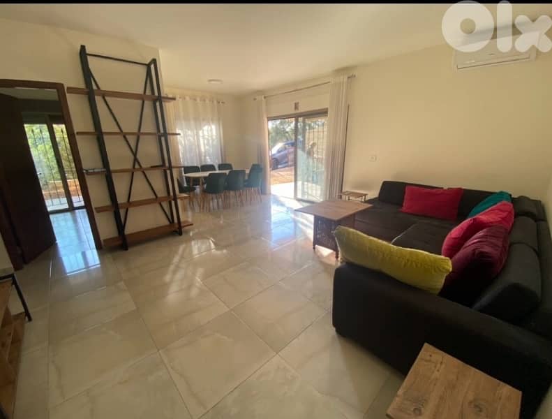 2 bedroom apartment with a garden in Blat for rent 0