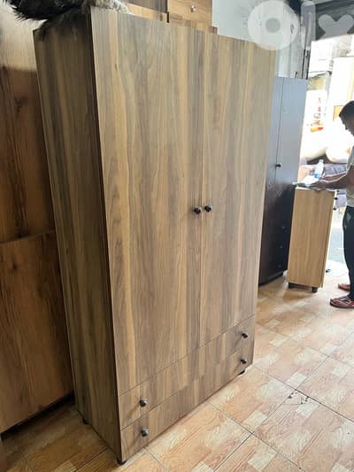 خزانة درفتين حجم كبير جديدة من المعمل بافضل الاسعار