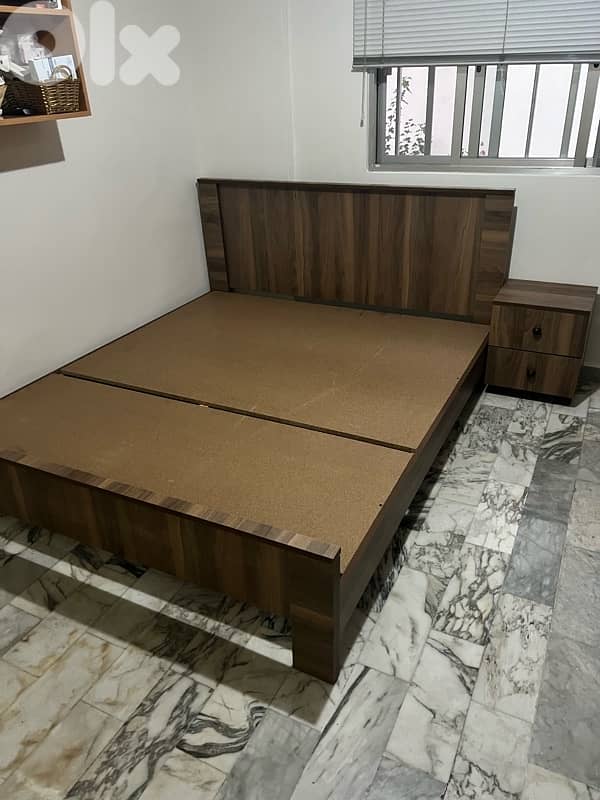 تخت مجوز جديد من المعمل بافضل الاسعار 0