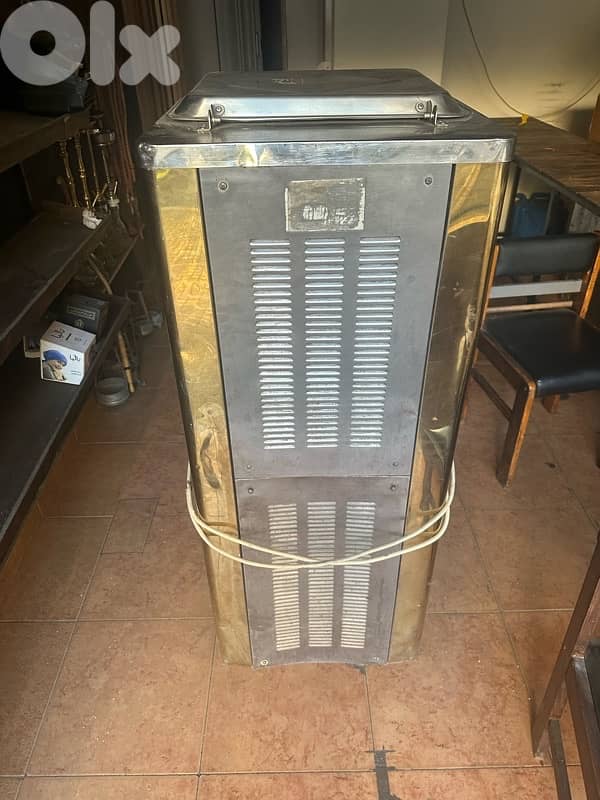 icecream and frisco machine 2