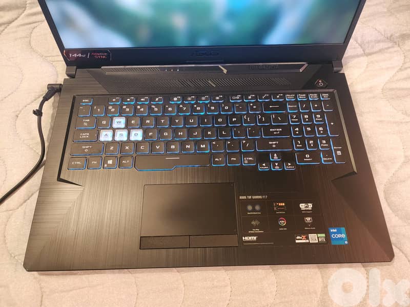 Asus Tuf F17 FX706H i5 11th gen Rtx 3050 2TB NVME 17.3" 144Hz Display 2