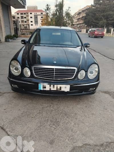 Mercedes-Benz E-Class 2003