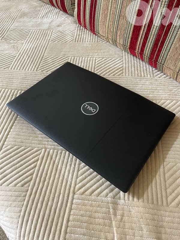 Dell Super clean - 2060 - Core i7 10th Gen 5