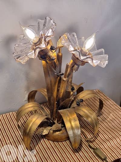italian flowershaped murano lamp