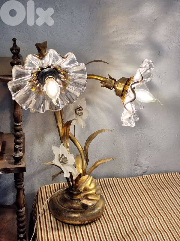 pair of italian flowershaped murano lamps 5