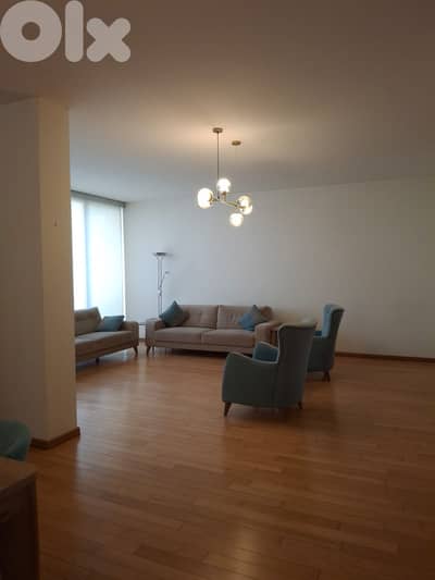 Apartment for Rent in Achrafieh شقة للإيجار في الأشرفية