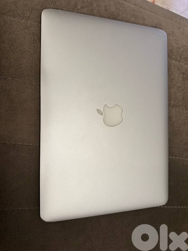 MacBook Air 2017 0