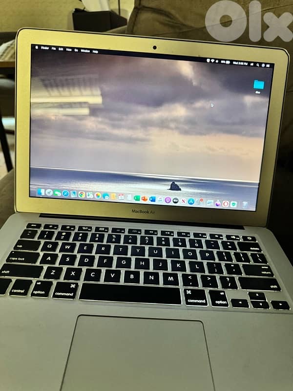 MacBook Air 2017 3