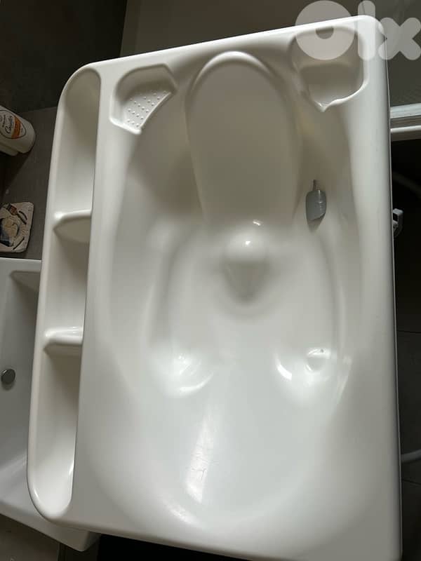 Baby bathtub 2