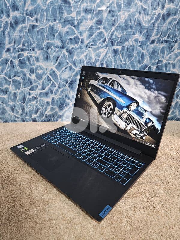Gaming Laptop like new 1TB storage lenovo 1