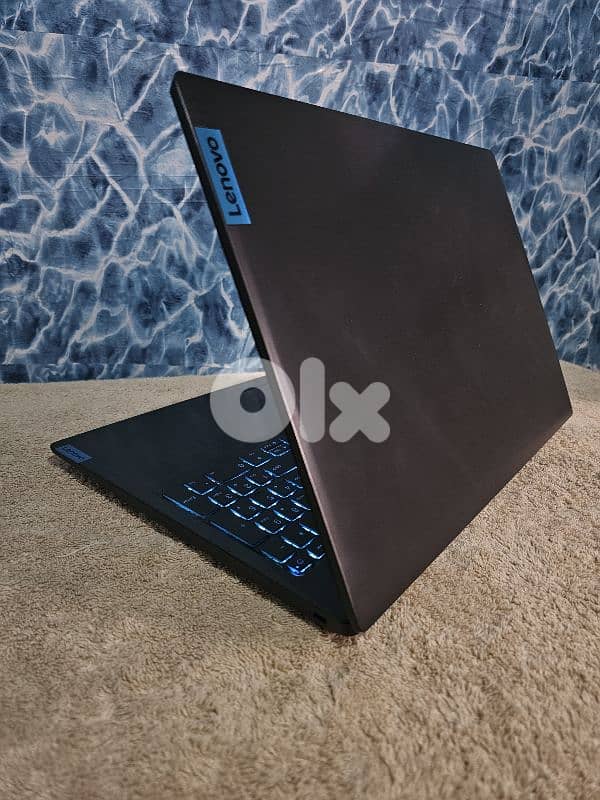 Gaming Laptop like new 1TB storage lenovo 4