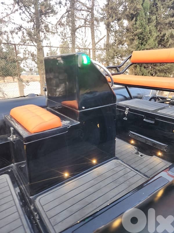 Novurania 5m with Suzuki 60hp 6