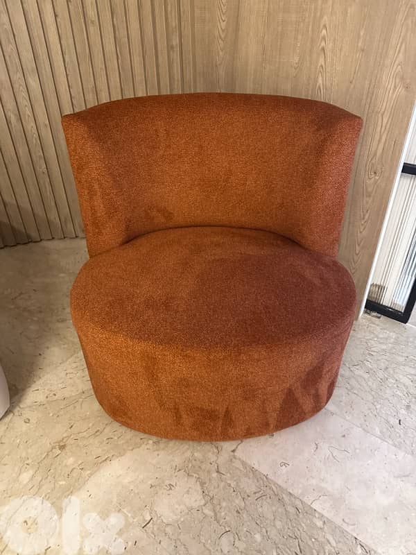 2 3 seaters sofa and 3 small sofas 2