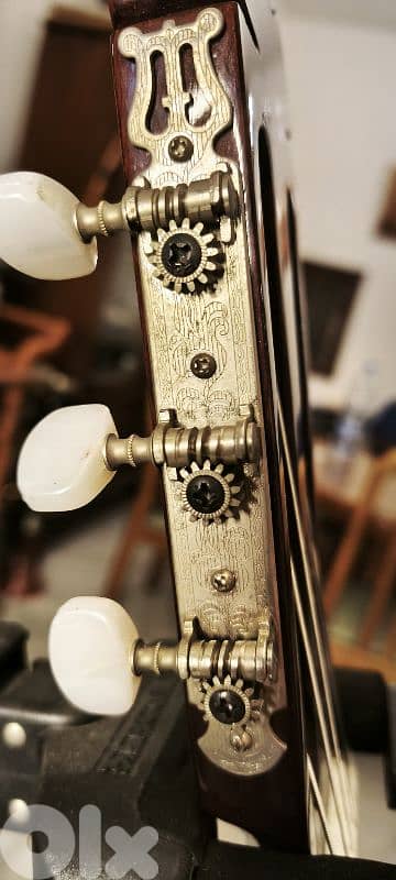 Fender Vintage Classical guitar 3