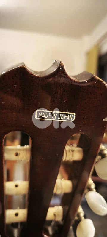 Fender Vintage Classical guitar 4