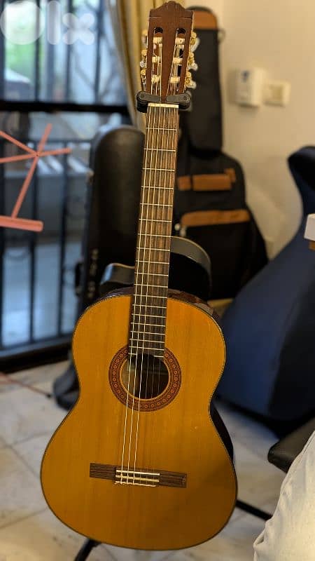 Yamaha C40 excellent condition 1