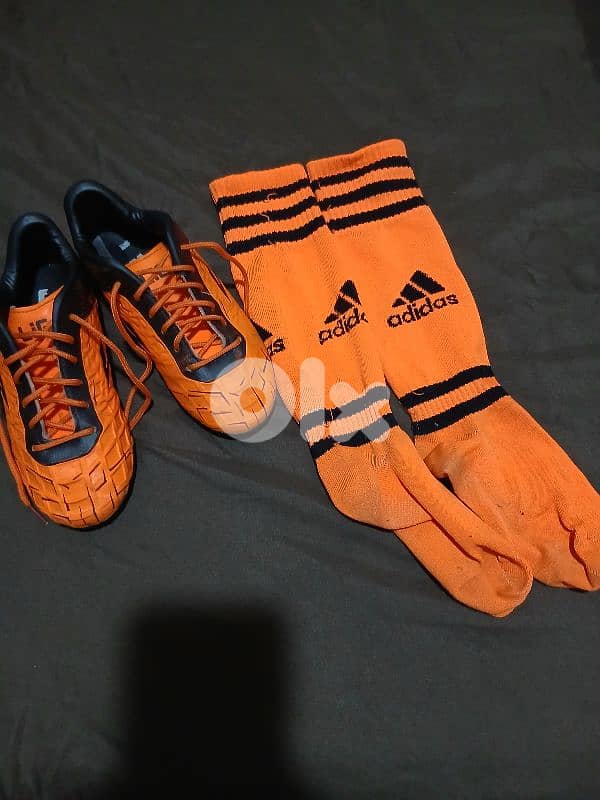 football shoes size 33 0