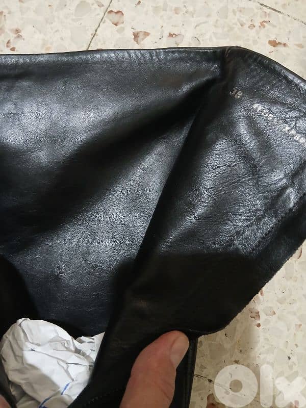 woman leather boots 2