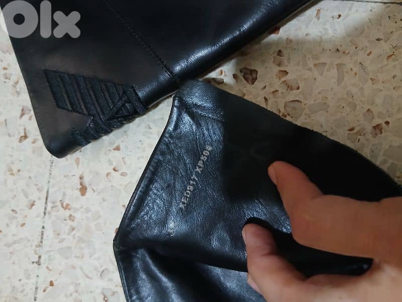 woman leather boots 3