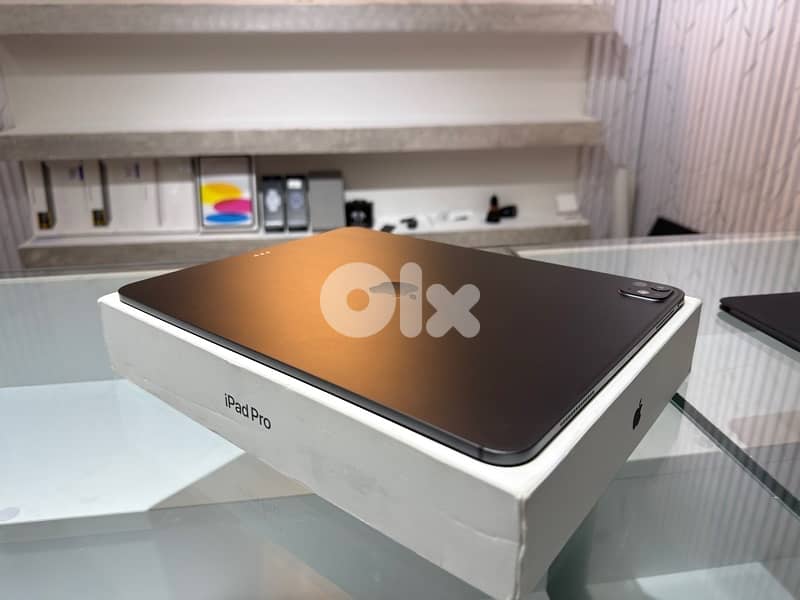 Apple iPad Pro M4 13-inch 512Gb (Wi-Fi) Like New 2
