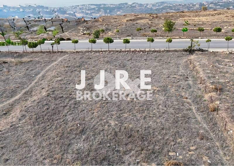 Prime Location Land In Bhamdoun For Sale / أرض في بحمدون للبيع 1