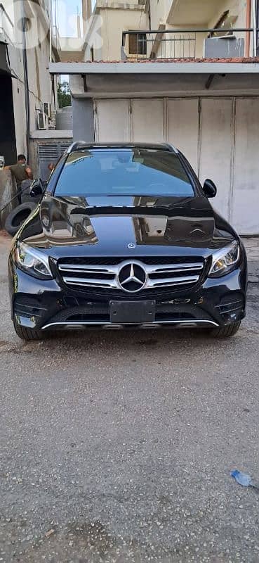 Mercedes-Benz GLC 300 0