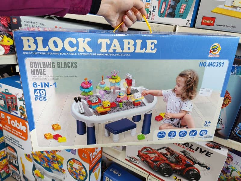 طاولة مكعبات للأطفال 4