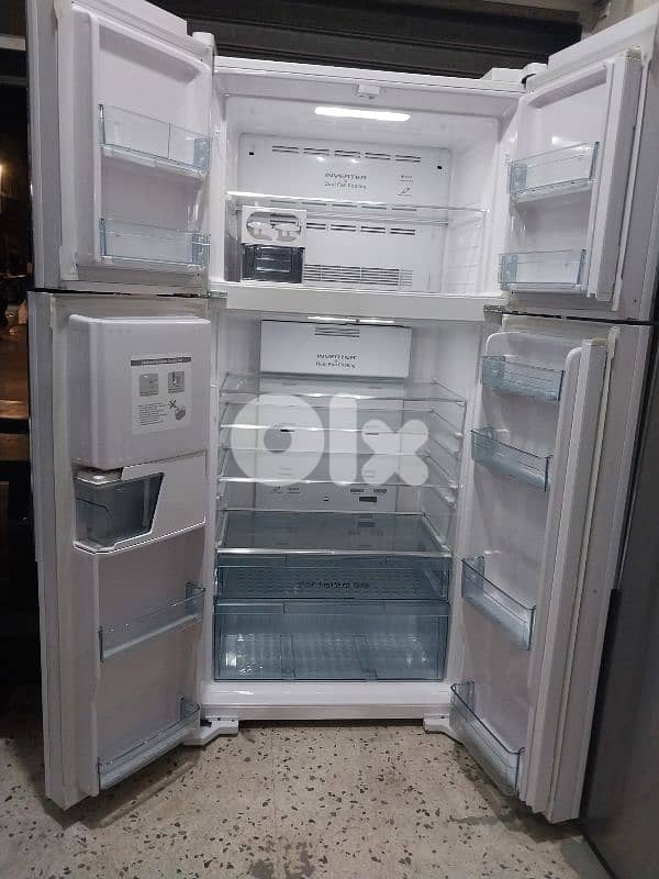 براد HITACHI انفرتر 30 قدم نوفرست انفرتر شركة جديد 0