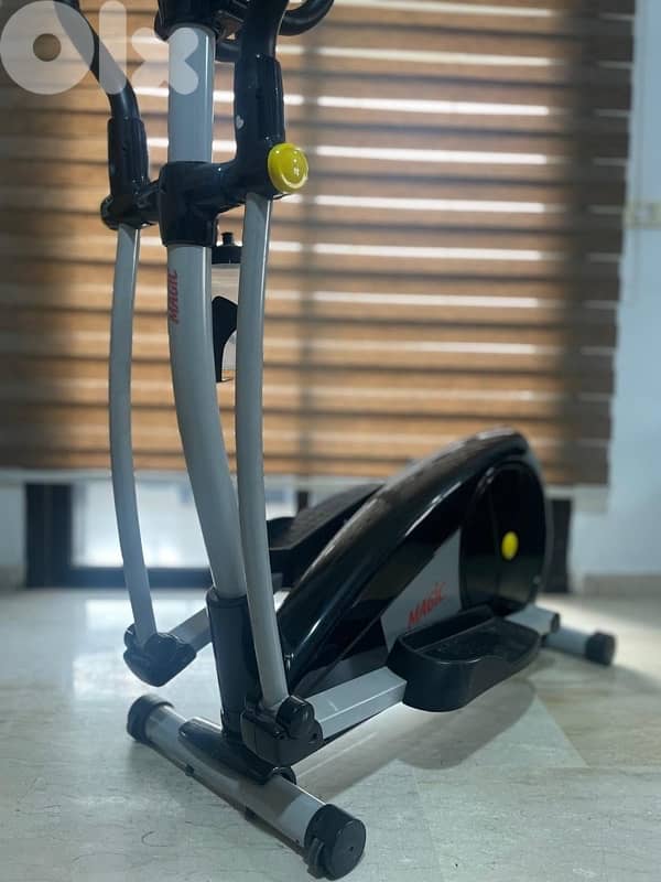 Heavy duty electric Elliptical 10