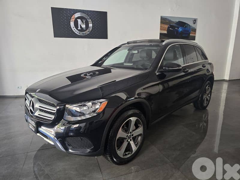 Mercedes-Benz GLC 300 V4 2017 Clean Carfax 0