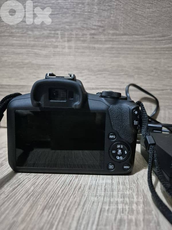 Canon EOS R100 – Excellent Condition + Bag & 64GB SD Card 2