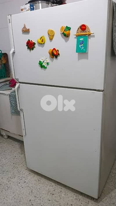 براد عرض 90سم. ارتفاع 170سم  امريكي الصنع