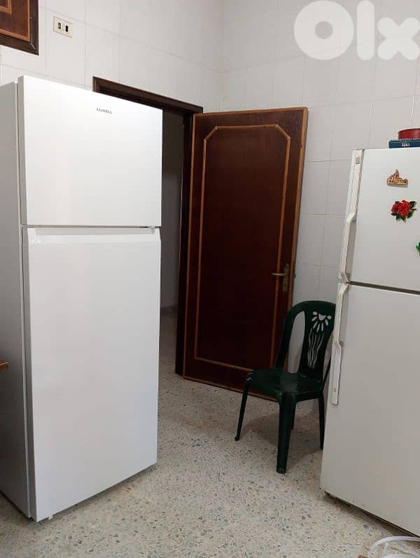 براد عرض 90سم. ارتفاع 170سم  امريكي الصنع 2