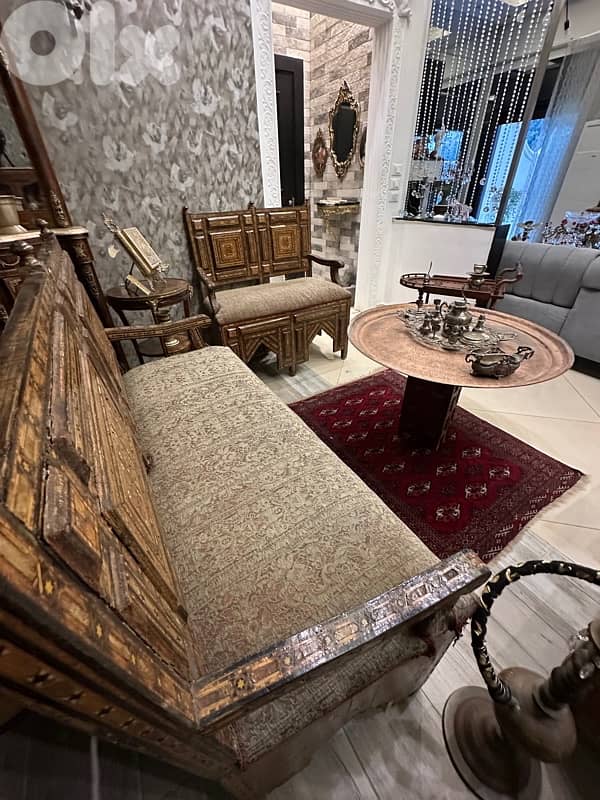 صالون موزاييك انتيك قديم عمرو فوق 100سنه بحالة ممتازة 4