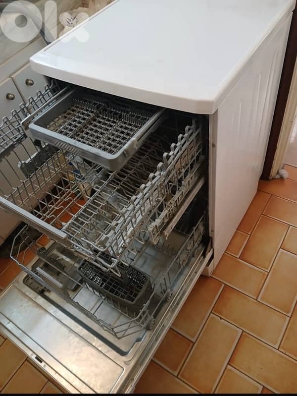 Dishwasher 2