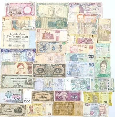 عملات ورقية مشكلة