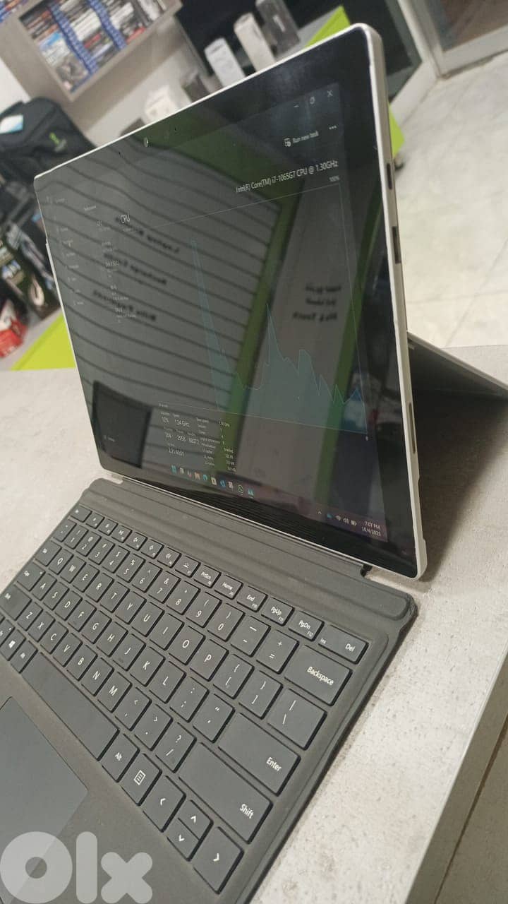 Microsoft Surface Pro 7 / Core i7 - 1065G7 / 16GB Ram - 1TB Nvme 1