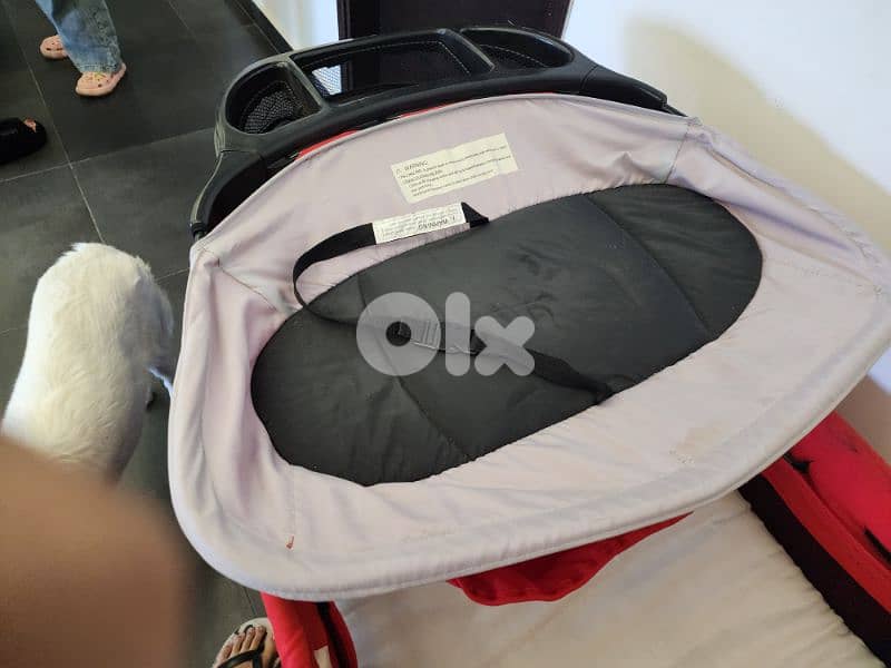 Baby crib portable brand Goodbaby not used as new 5