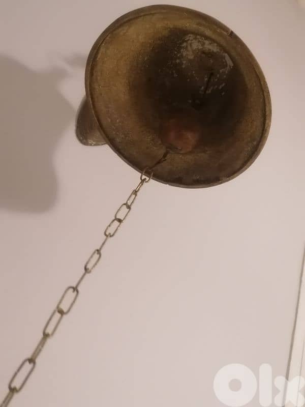 جرس نحاس اصلي مع ستاند 3