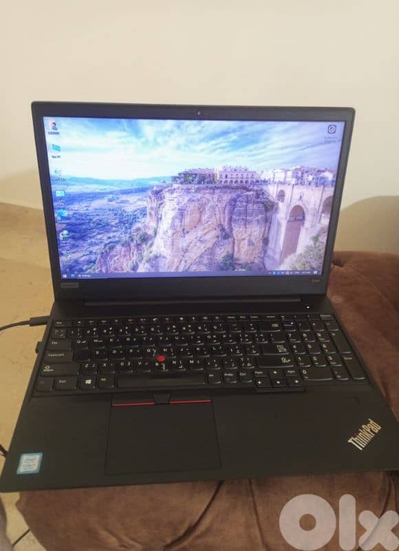 Lenovo E590 8th gen i7 2