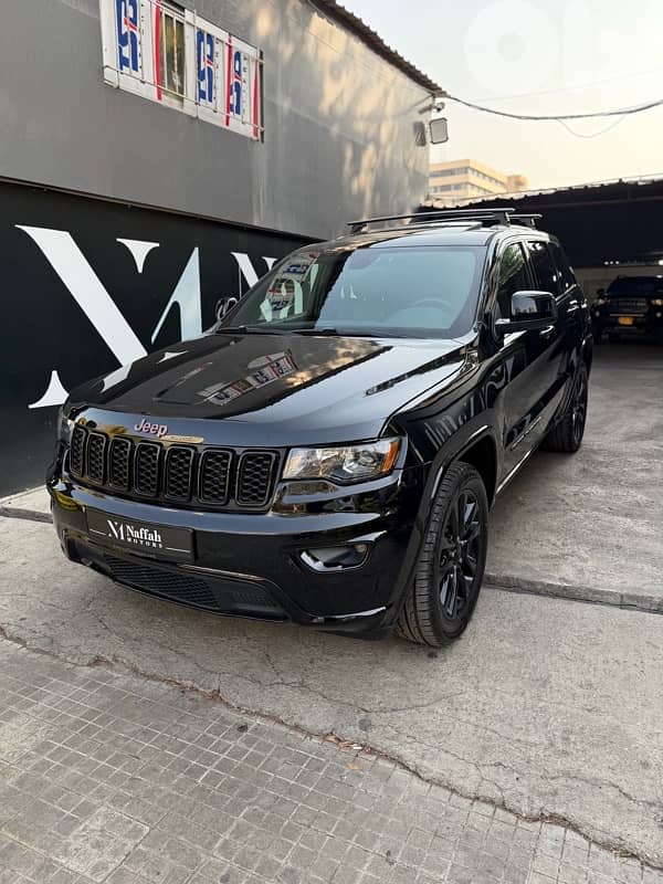 Jeep Grand Cherokee Altitude  2018 65,000 miles Only!! 0