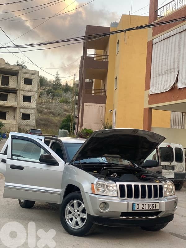 جيب جراند شيروكى 2005 0