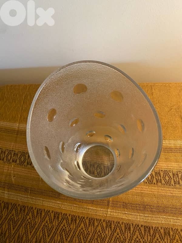 glass vase 0