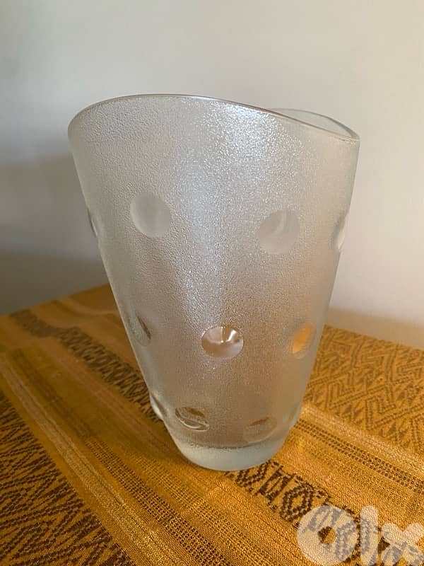 glass vase 1