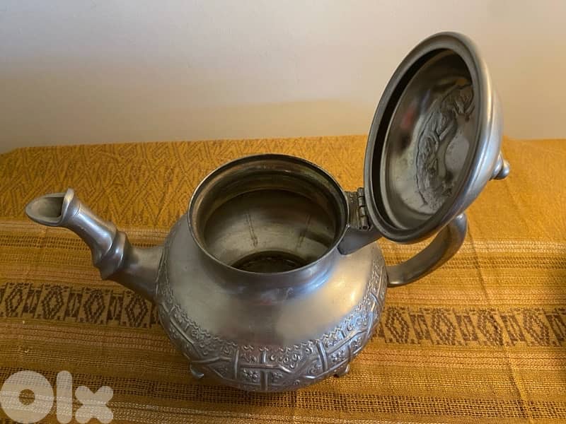 metal tea set 3