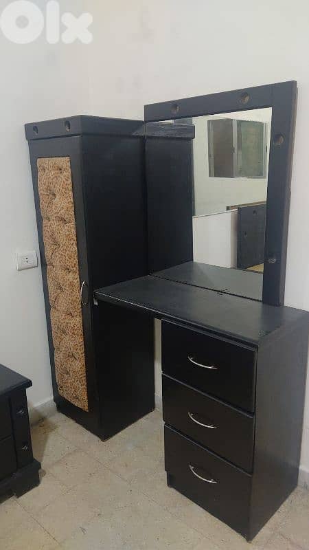 غرفة نوم مستعملة 6