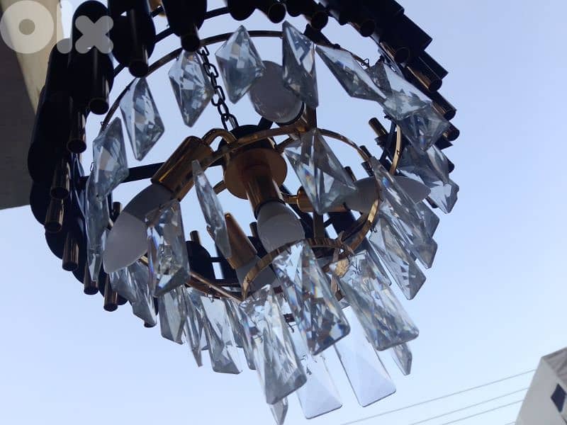 ثريا مودرن مع لمبات 3