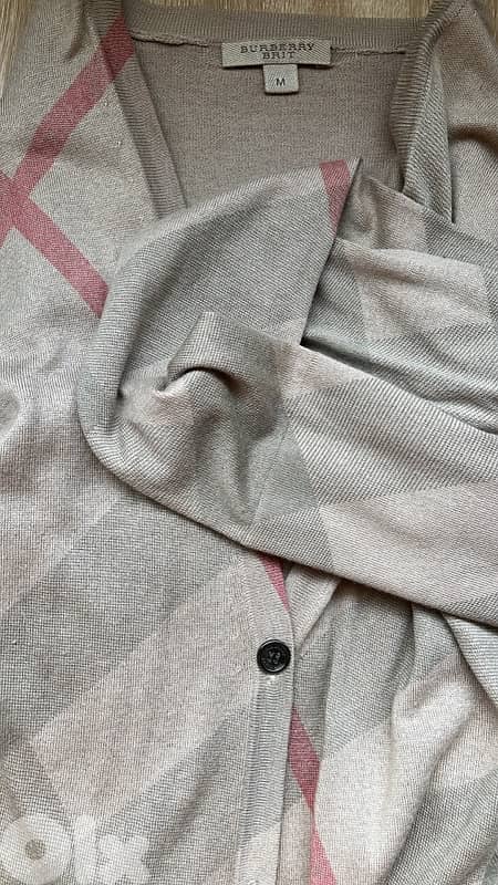 BURBERRY CASHMERE CARDIGAN 3