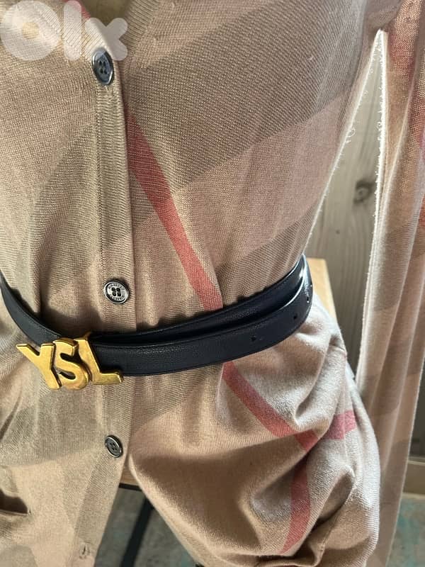 BURBERRY CASHMERE CARDIGAN 11