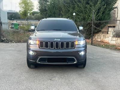 جيب شيروكى 2017